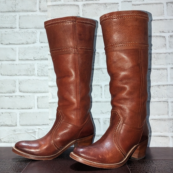 Frye Jane 14 Stitch Riding Boots Size 8.5 Redwood